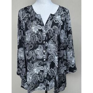 Floral & Ivy Black & White Blouse Sz 1X Paisley Print Button Up V-Neck